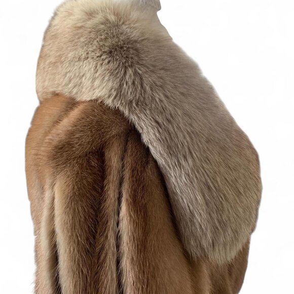 Vintage Brown Fox Fur Belted Jacket with Luxe Oversized Collar - Picture 5 of 8